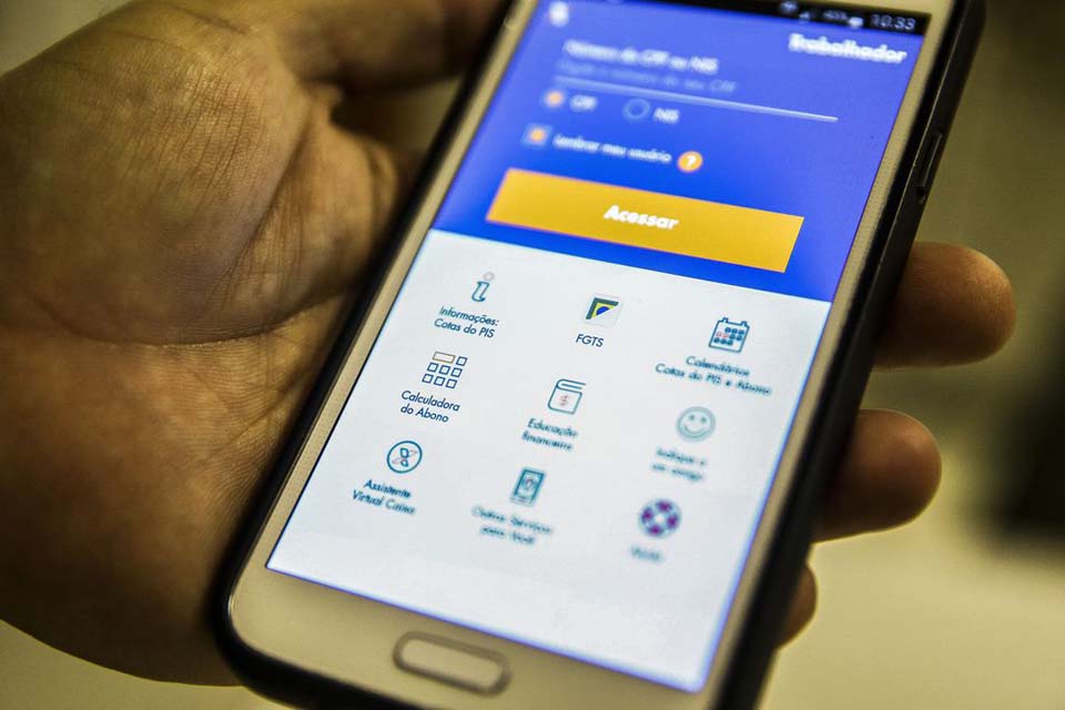 Barroso adia para novembro julgamento que pode mudar correção do FGTS