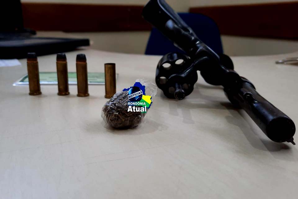 Mulher atira contra casa da atual companheira do seu ex-marido