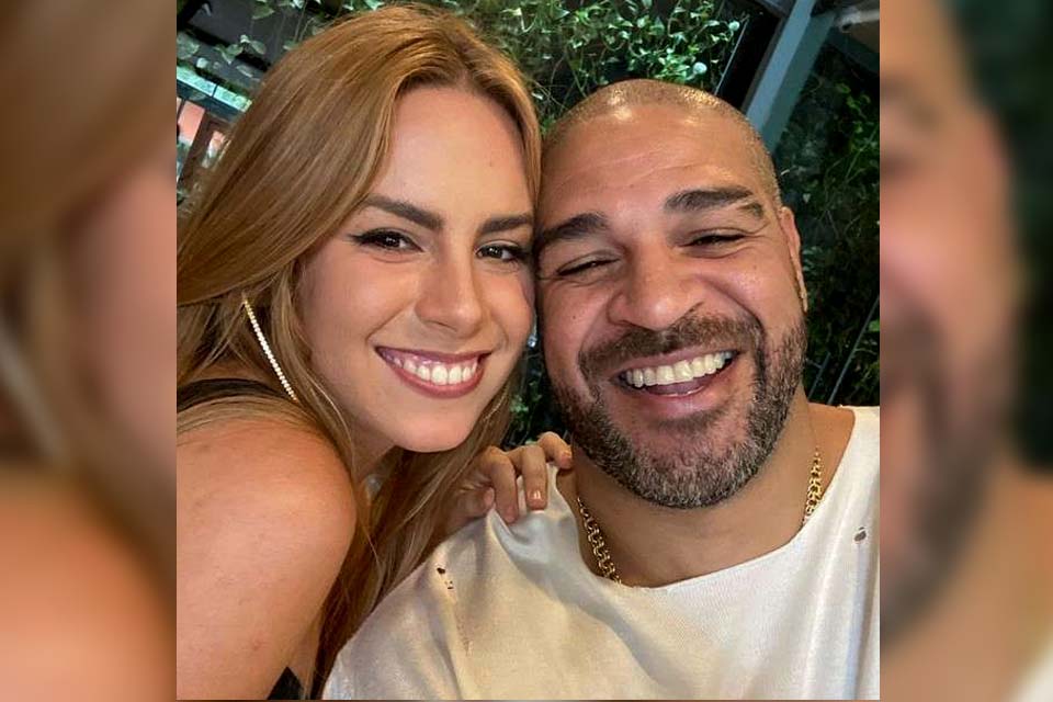 Adriano Imperador assume novo namoro com jovem de 22 anos