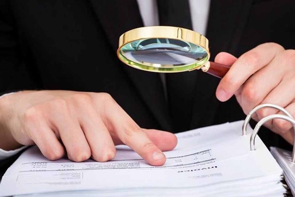 Justiça aceita denúncia contra ex-prefeito, servidores e empresários por improbidade administrativa