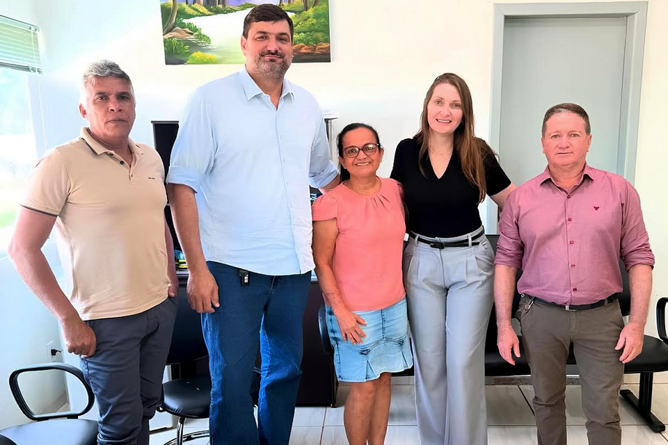 Deputada Gislaine Lebrinha garante R$ 200 mil para aquisição de peças dos maquinários da Prefeitura de Cabixi