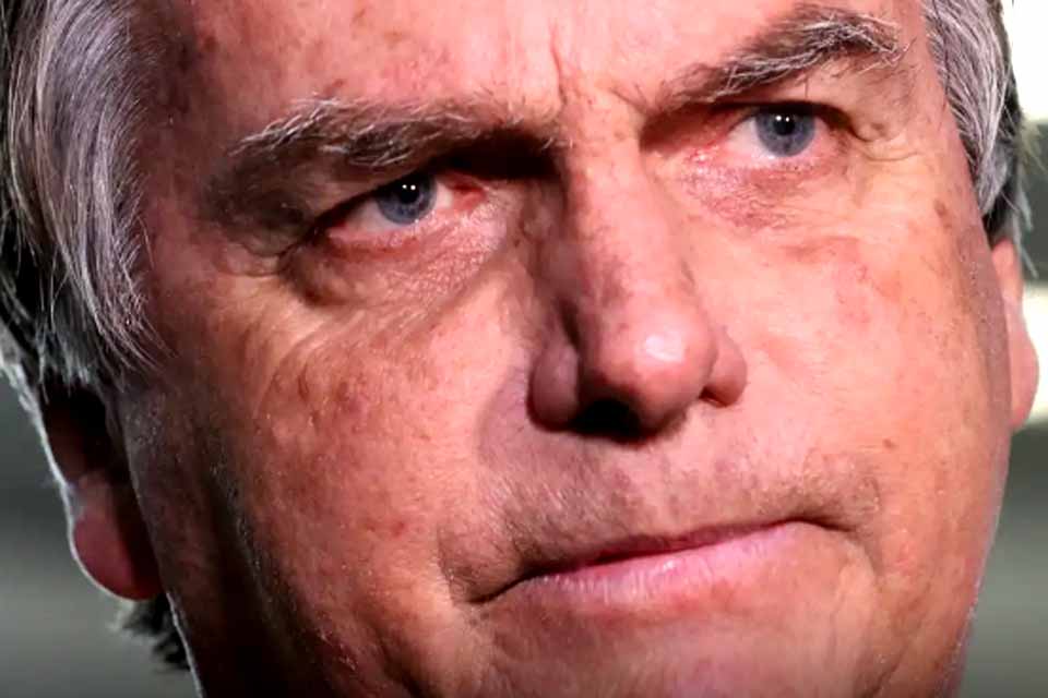 Moraes autoriza Bolsonaro a sair da prisão domiciliar para dentista