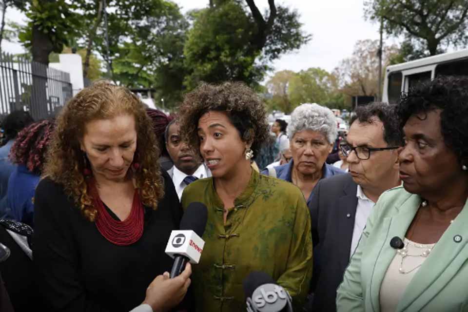 Motta volta atrás e mantém escolta de segurança para deputada do PSOL