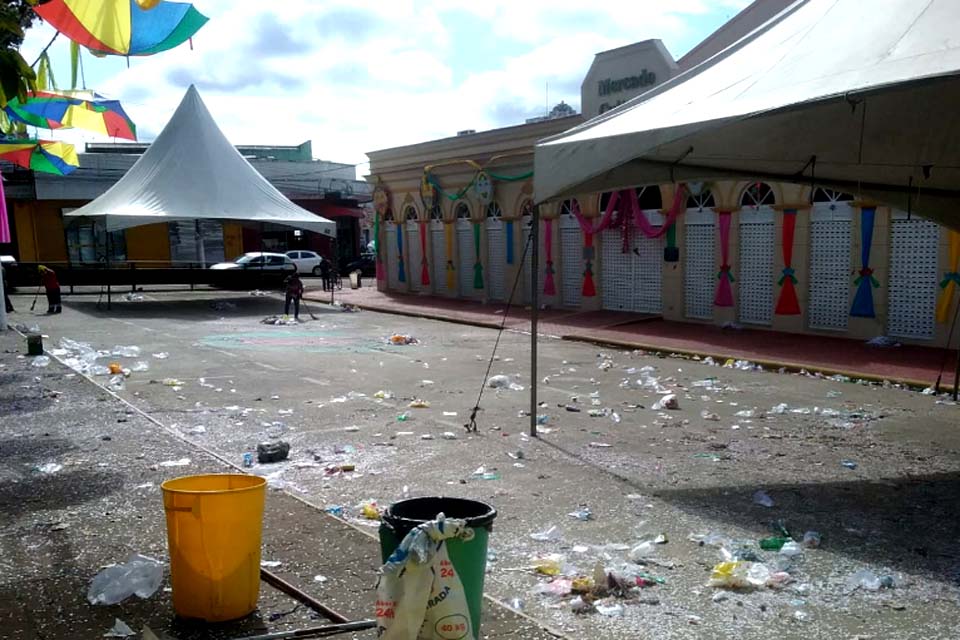 Prefeitura realiza intenso mutirão de limpeza durante o período de carnaval