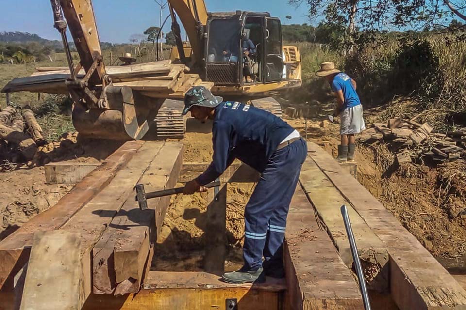 Município construiu ou recuperou pontes em cinco estradas rurais