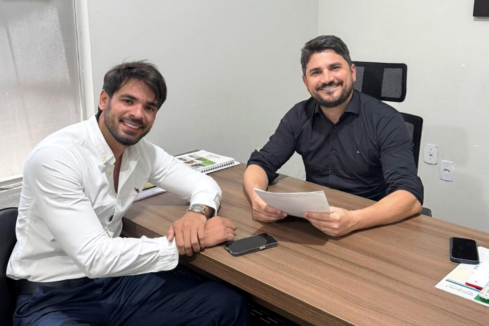 Deputado Jean Mendonça anuncia Programa Rondônia Cidadã em comemoração aos 48 Anos de Pimenta Bueno