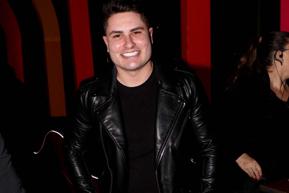 Lucas Souza, ex de Jojo Todynho, estaria se envolvendo com atriz da Globo, diz colunista