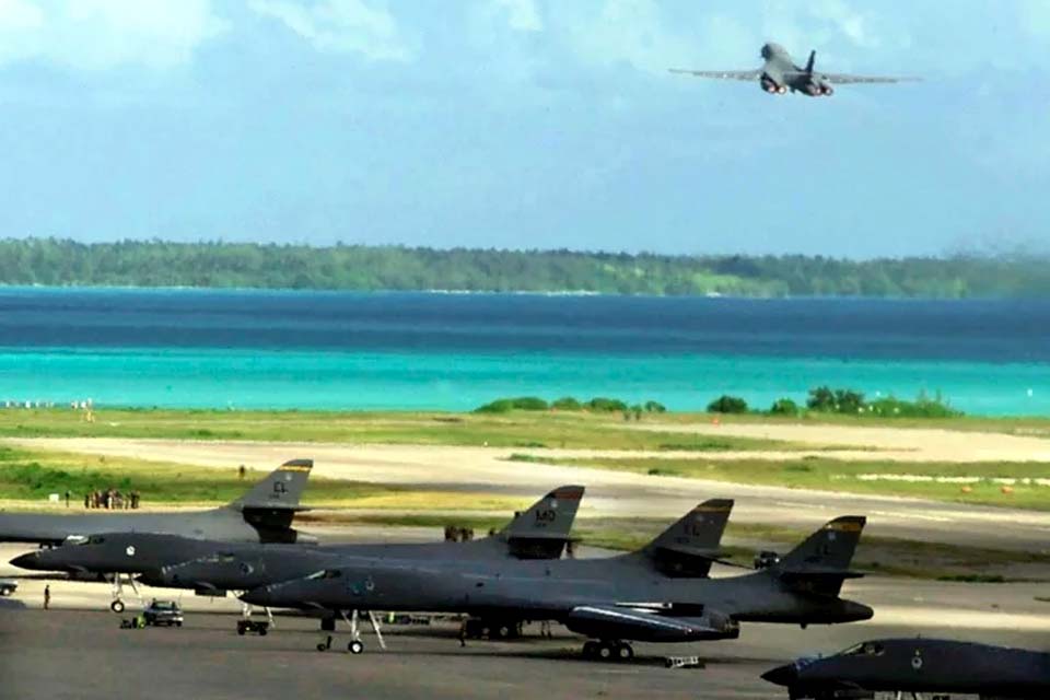 Reino Unido e EUA acusados de 'crimes contra a humanidade' nas Ilhas Chagos