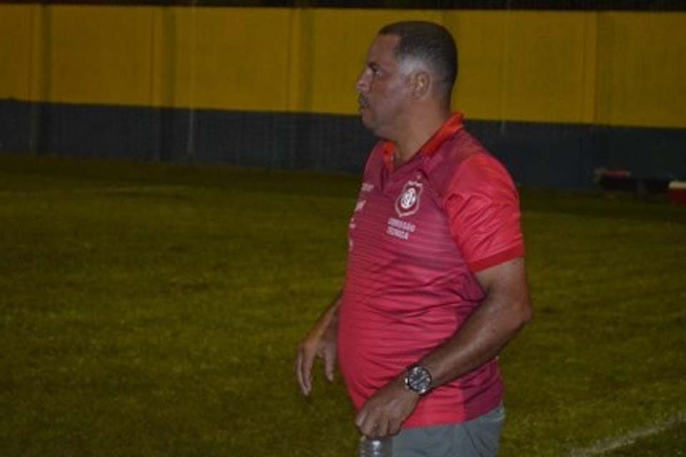 Técnico do Guajará sofre lesão na clavícula em acidente de trânsito