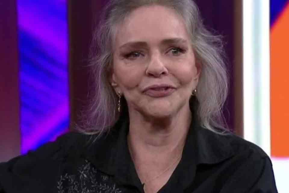 Morre aos 75 anos a cantora Angela Ro Ro, ícone da MPB