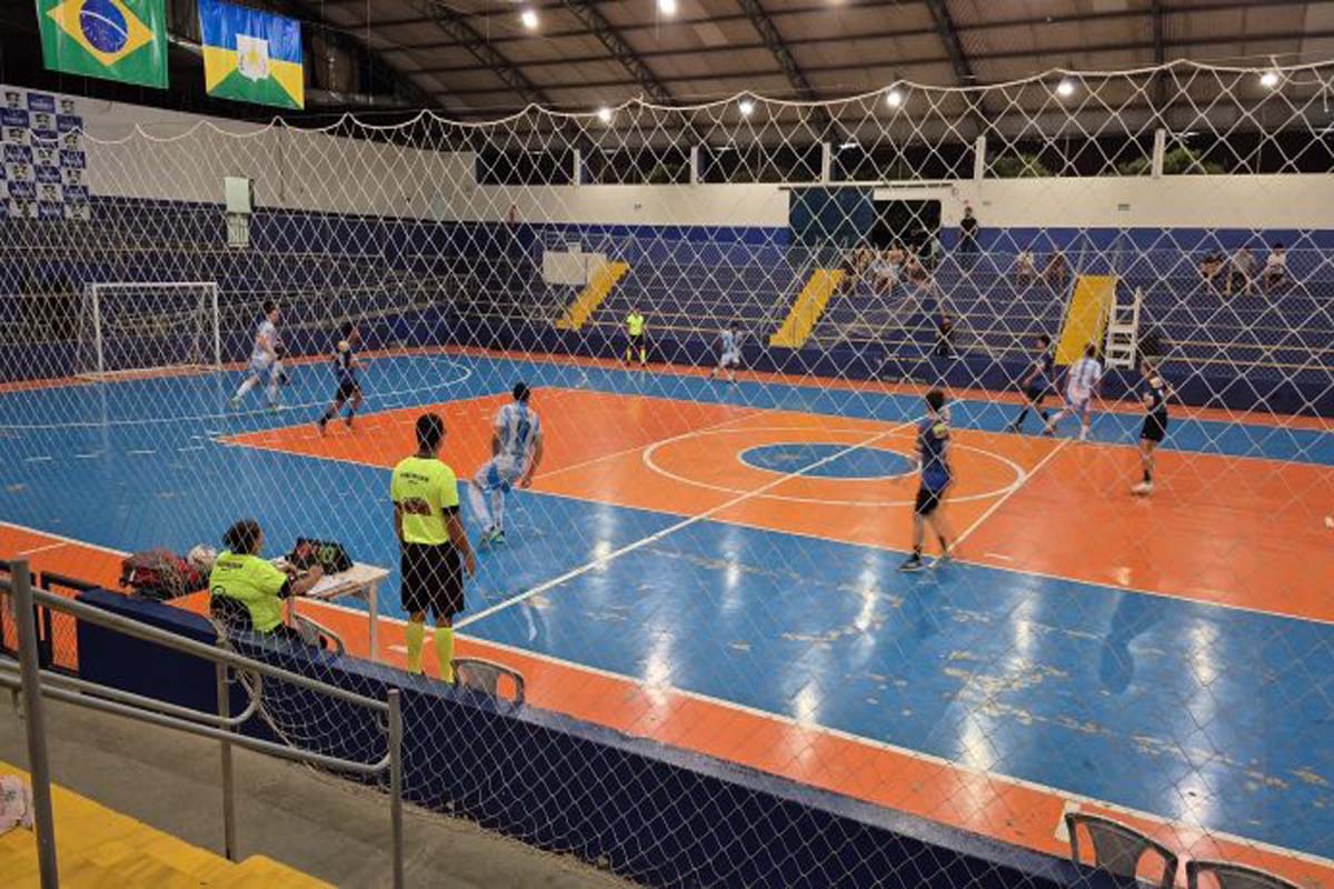 7ª Copa Jaru de Futsal avança com jogos da segunda fase e quartas de final nesta semana