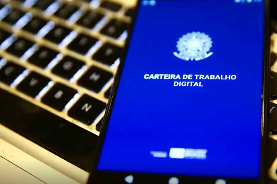 Com mercado aquecido, 53,8% descartam perda de emprego