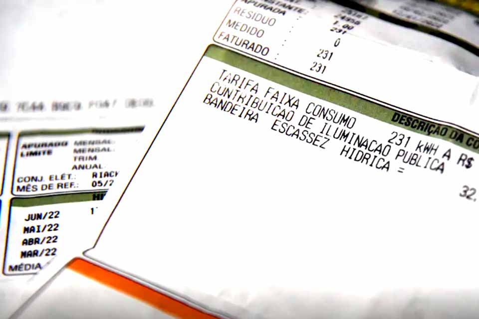 Aneel divulga calendário para anúncio de bandeiras tarifárias em 2026