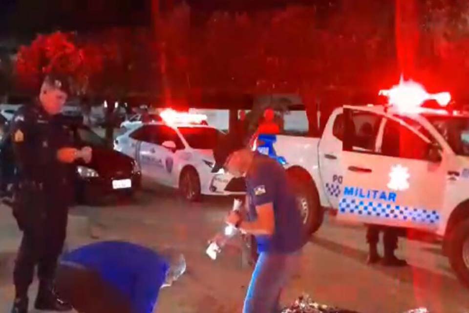 Mulher é morta com facada no coração no setor 02 em Ariquemes