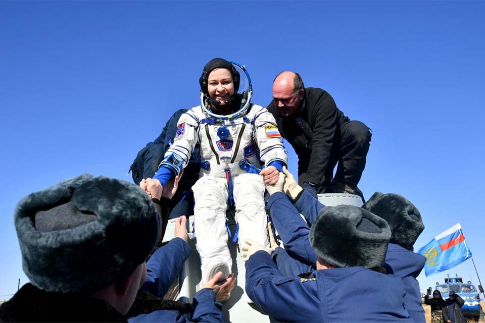 Missão russa gravou o primeiro filme de ficção fora do planeta