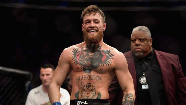 Vídeo - Conor Mcgregor atropela Donald Cerrone no UFC 246