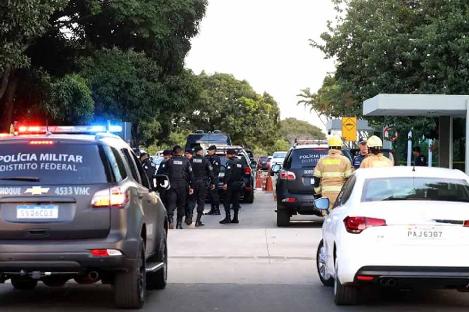 Justiça mantém preso acusado de tentar explodir bomba em ministério