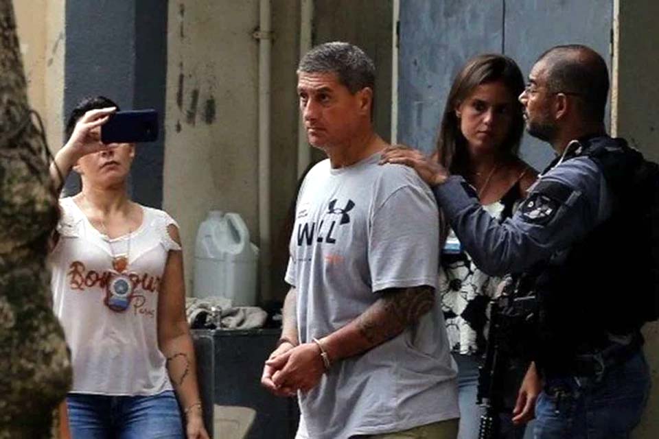 Justiça condena Ronnie Lessa por contrabandear peças de armas de fogo