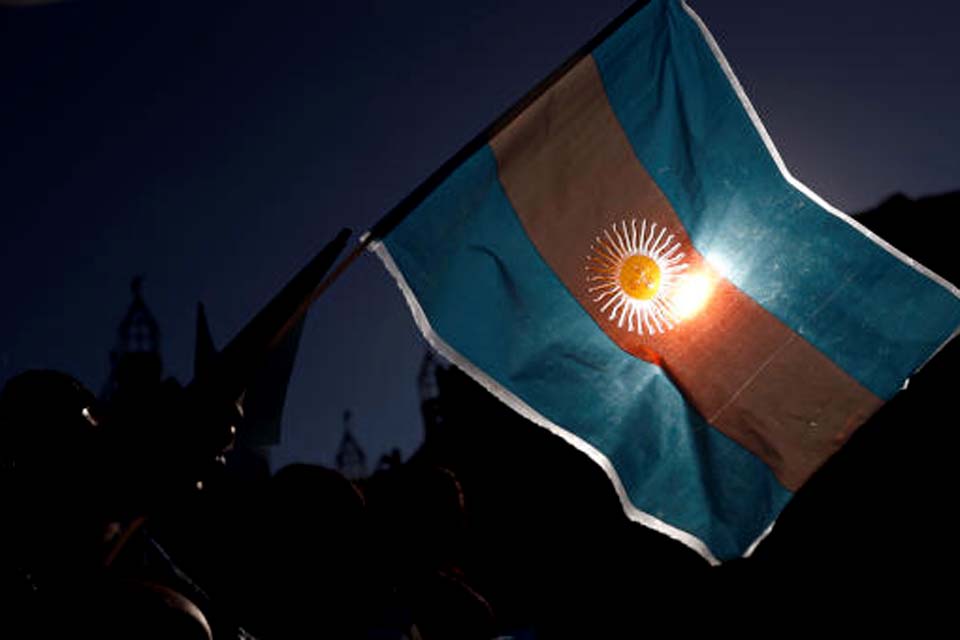 Buenos Aires prorroga até 9 de outubro prazo para reestruturar dívida