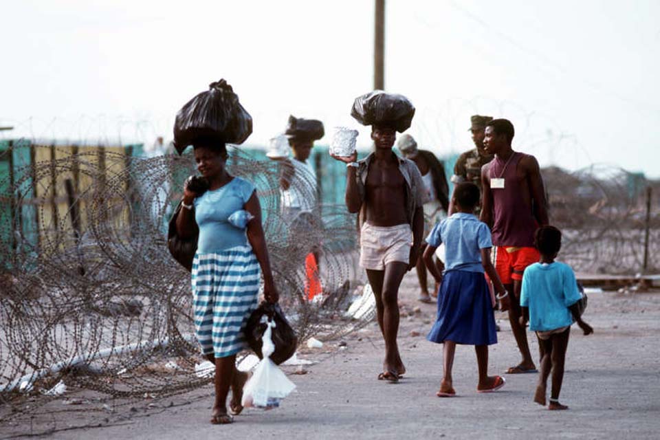 ONU pede que Brasil receba haitianos acampados na fronteira dos EUA