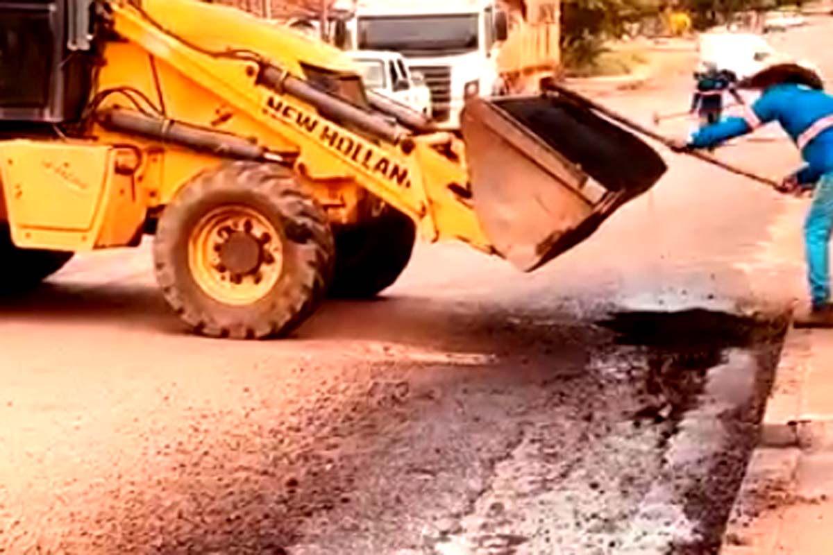 Prefeitura em ação: operação Tapa-Buracos avança pelas ruas do município