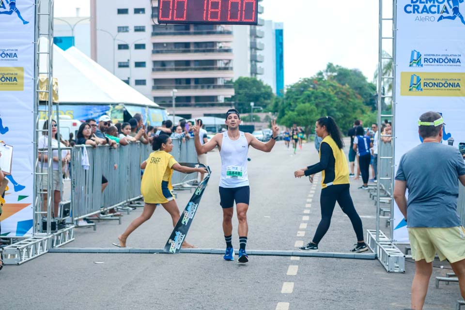 Entrega de cestas e kits da Corrida da Democracia começa nesta quinta-feira, 16
