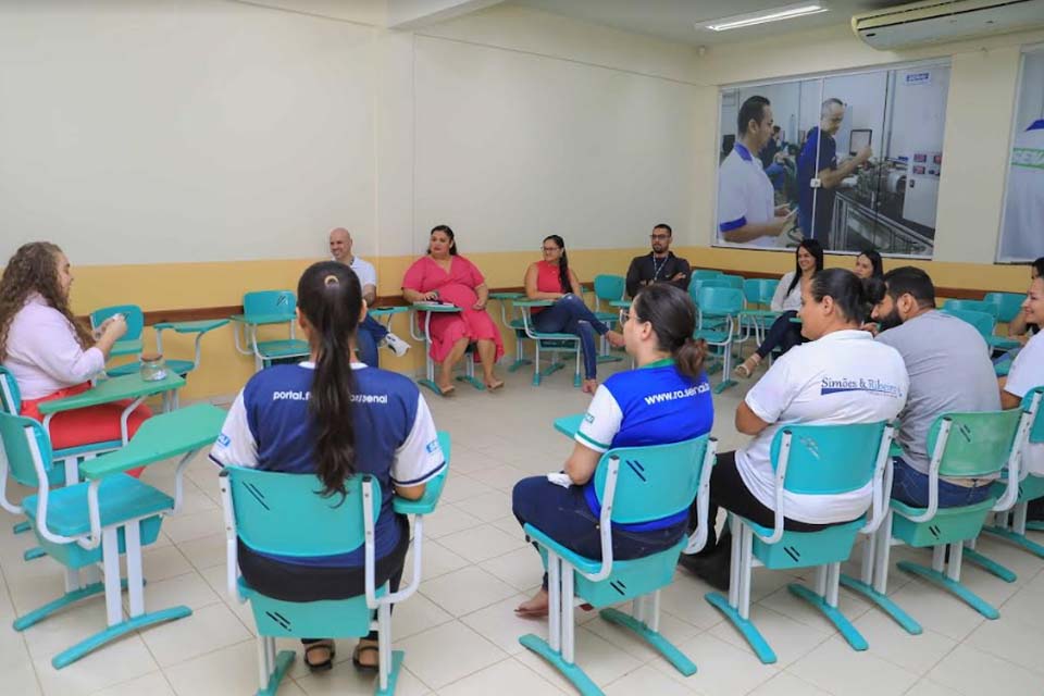 Secretaria Municipal de Saúde realiza roda de conversa sobre Saúde Mental no Sesi
