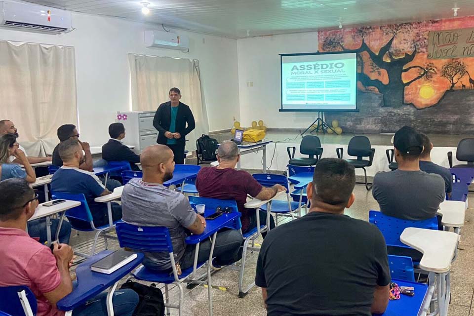 Sejus realiza palestra sobre ética profissional na administração pública para policiais penais do Gape