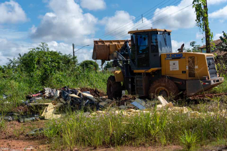 Prefeitura intensifica fiscalização e autuação no descarte irregular de lixo e entulho