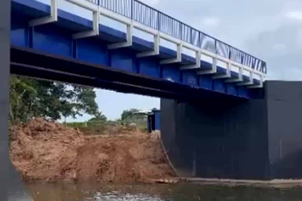 Prefeitura avança na substituição de pontes de madeira por estruturas de concreto e aço