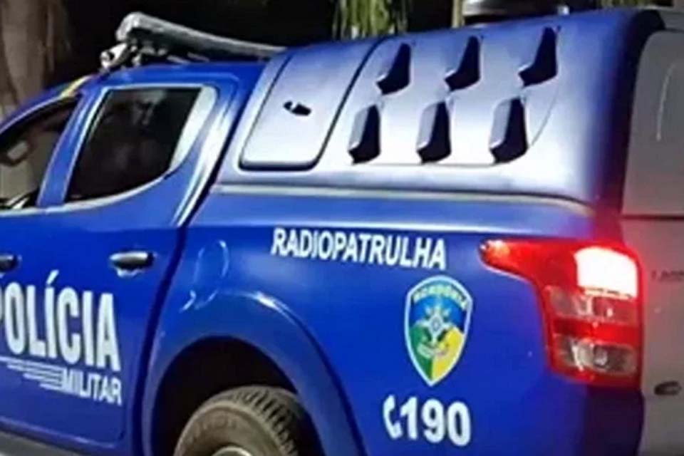 Dona de prostíbulo aciona SAMU e PM para conter o filho transtornado