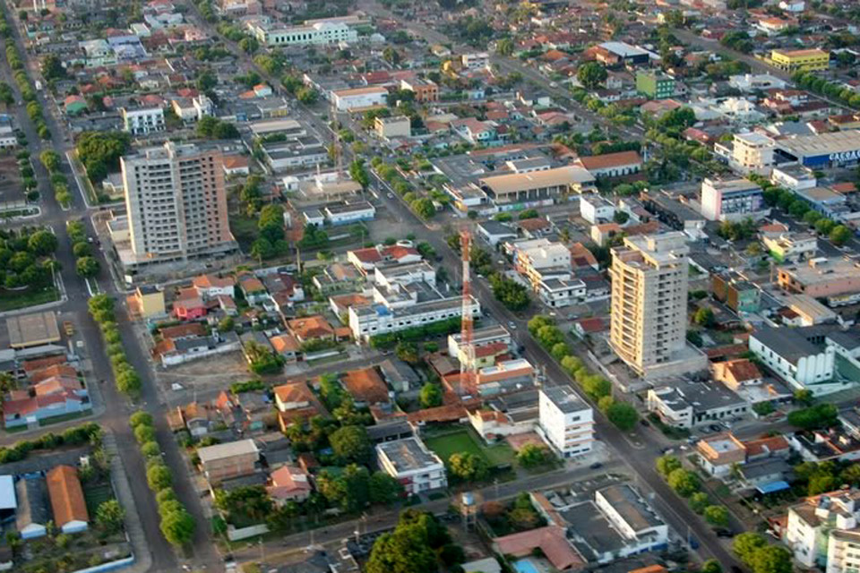 Prefeitura anuncia calendário de vacinação e diz que Município está vacinando média diária de 700 pessoas