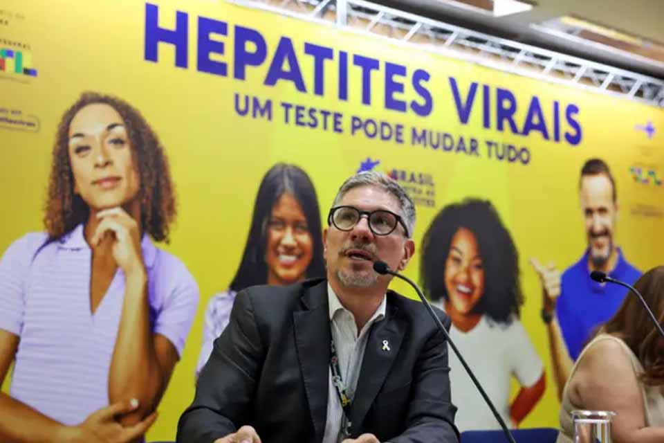 Brasil reduz mortalidade por hepatites, mostra boletim
