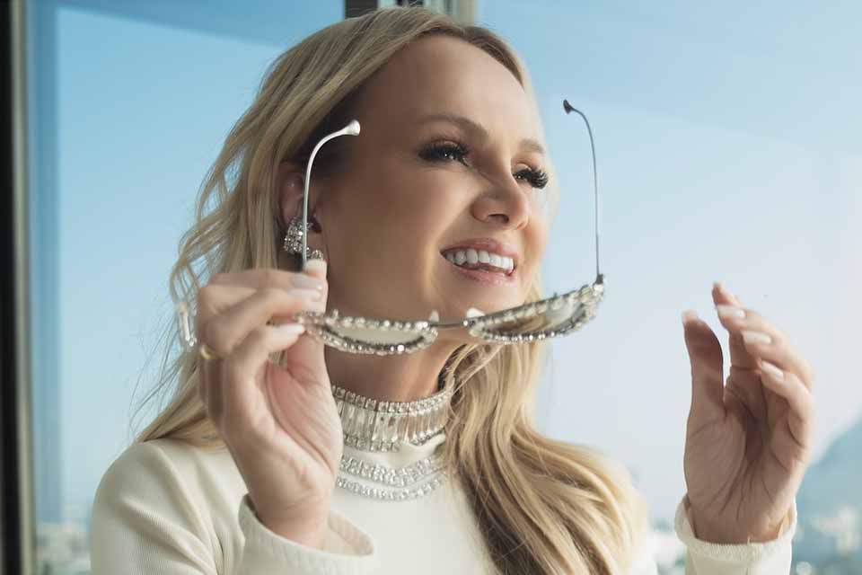 Eliana compartilha ensaio fotográfico e recebe elogios: “Em sua melhor fase”