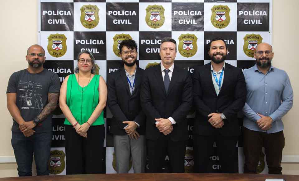 Para ajuste de serviços, Coordenação dos Fóruns Digitais visita Polícia Civil