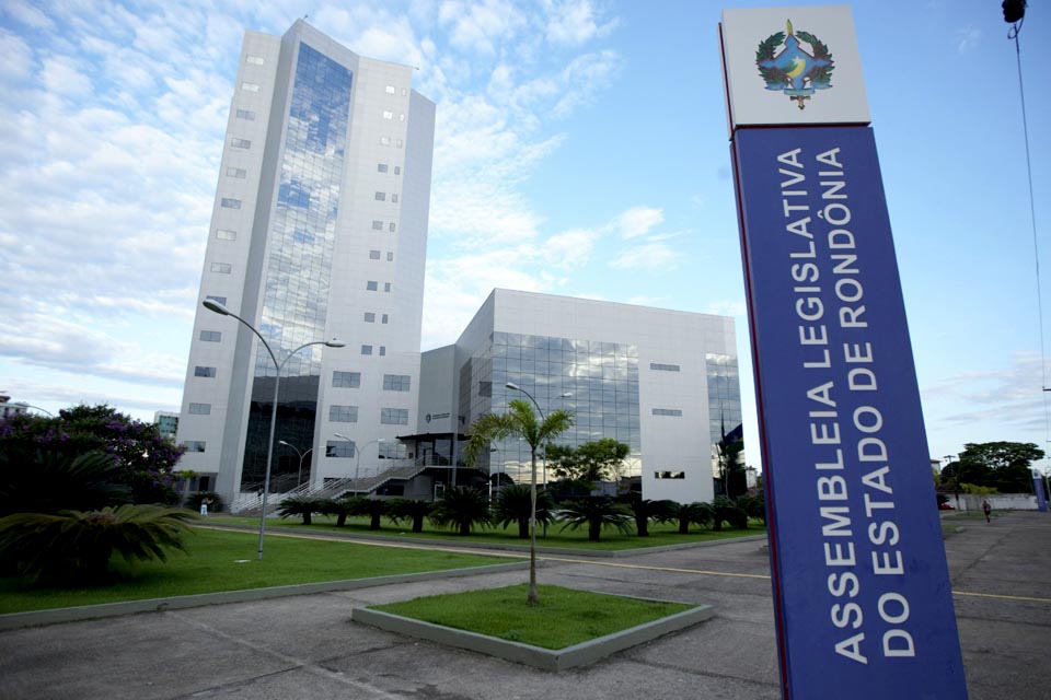 ALE/RO esclarece sobre abertura de crédito orçamentário e reforça compromisso com servidores públicos