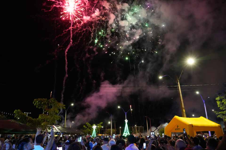 União Bandeirantes ganha decoração natalina em aniversário de 26 anos