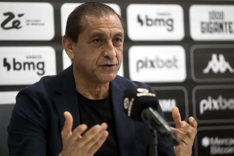 Federação Paulista e Abrafut repudiam fala machista de Ramón Diáz