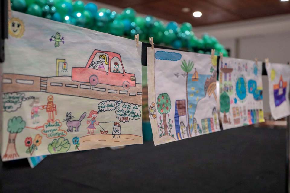 Prefeitura vai premiar os alunos vencedores do concurso alusivo ao “Maio Amarelo” na segunda-feira (12)