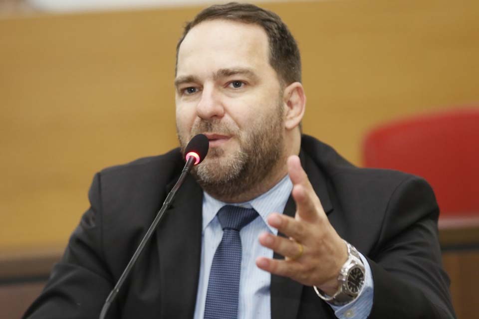 Presidente da Assembleia Legislativa Alex Redano cobra esclarecimento de ataques ao site Rondoniaovivo