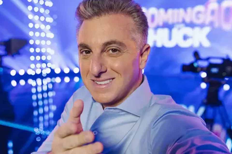 Huck defende Nathalia Dill após críticas por nota em “Dança dos Famosos” e dispara: “Aqui é um Espaço Aberto”