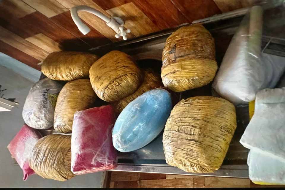  Polícia Militar apreende cerca de 15 quilos de drogas e prende suspeito