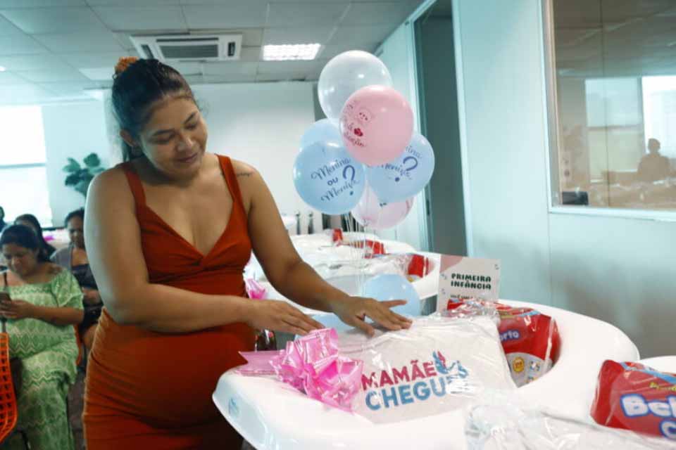 Governo de Rondônia garante mais conforto a recém-nascidos incluindo berço portátil no kit do Mamãe Cheguei