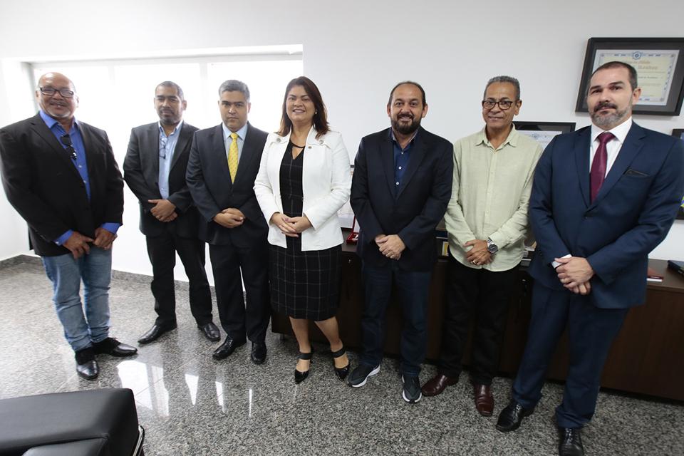 Advogados pedem apoio do presidente da Assembleia Legislativa em negociações com o TJ-RO