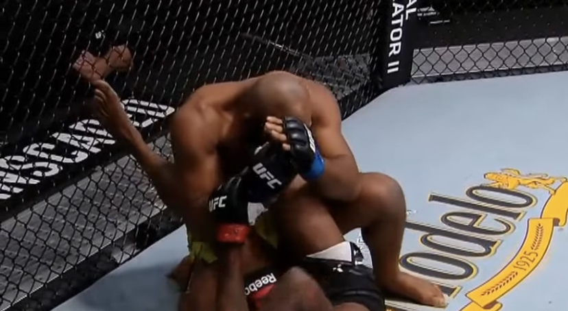 VÍDEO - Assista o nocaute de Kevin Holland sobre Ronaldo Jacaré no UFC 256