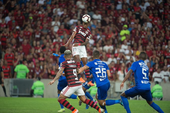 VÍDEO - Gols e Melhores Momentos de Flamengo 2 x 0 Emelec