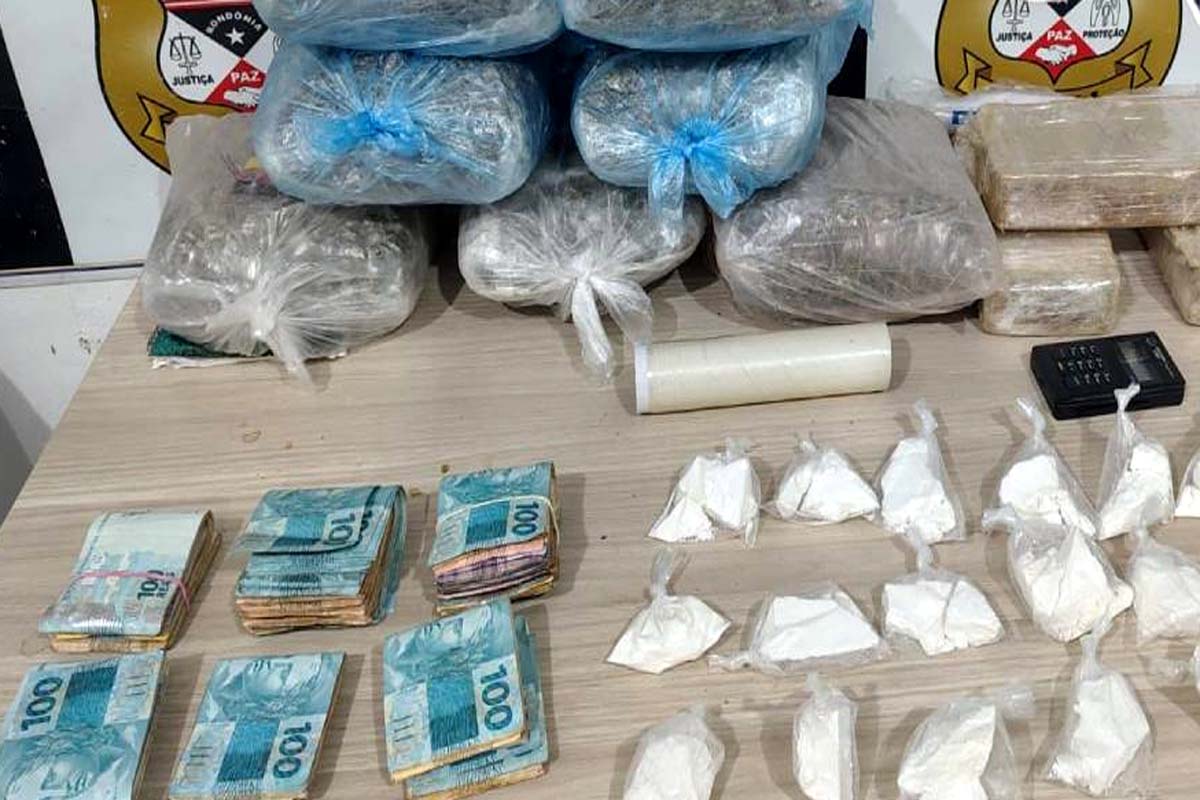 Denarc apreende 45 kg de drogas e prende dois em Porto Velho