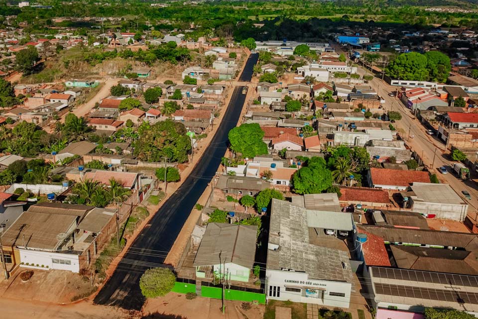 Prefeitura conclui obras de pavimentação asfáltica em trecho da Rua Daniel da Rocha no setor 7