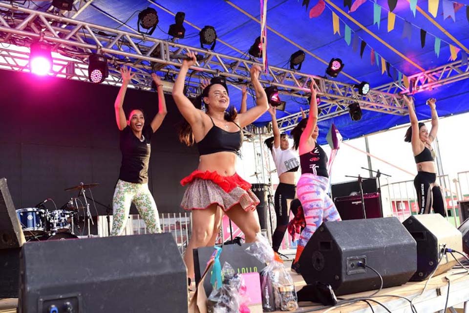 Prefeitura de Ji-Paraná programa Aulão de Hit Dance das Mulheres Evento vai acontecer sábado (9)