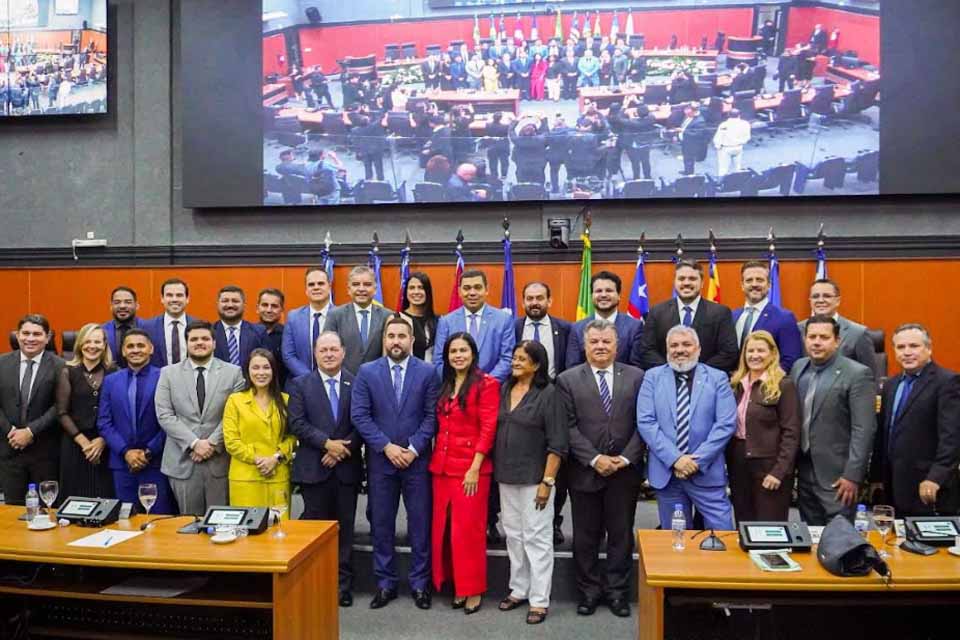 Pedro Fernandes defende regularização fundiária e união de estados em reunião do Parlamento Amazônico